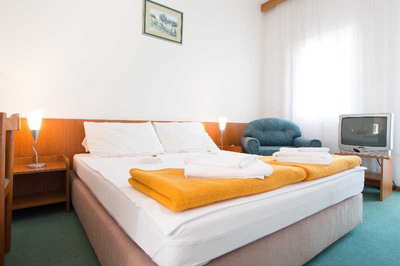 Hotel Milna Osam - Adults Only Extérieur photo